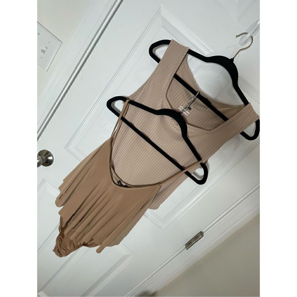 Boohoo women’s lot bundle tall square neck rib bodysuit and double layer frill b